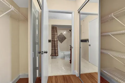 9005 Flynn Circle Boca Raton FL 33496