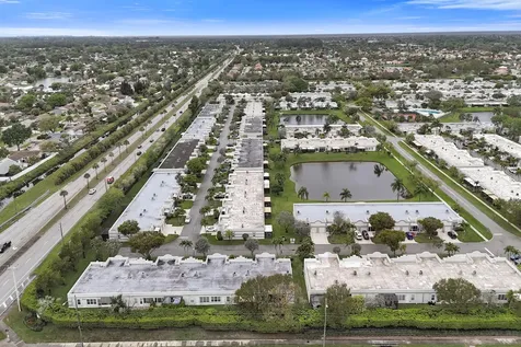 9005 Flynn Circle Boca Raton FL 33496