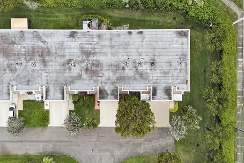 9005 Flynn Circle Boca Raton FL 33496