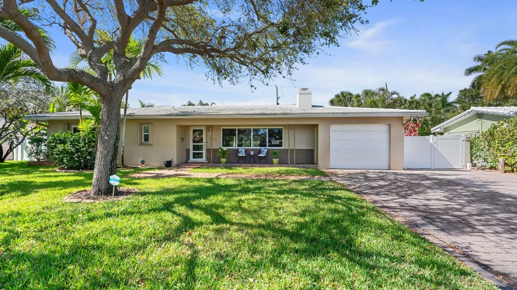 2549 NE 27th Avenue Fort Lauderdale FL 33305