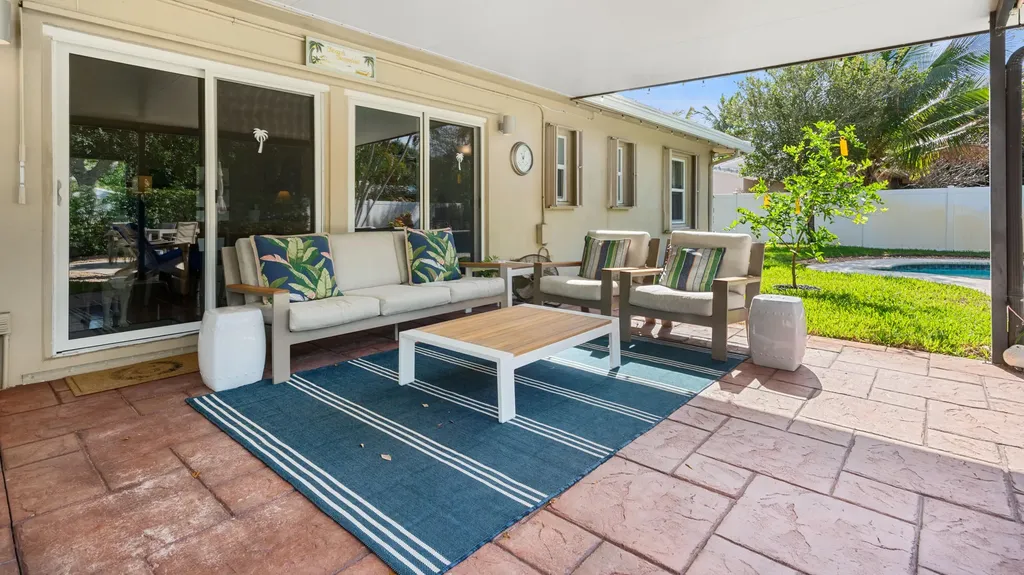 2549 NE 27th Avenue Fort Lauderdale FL 33305