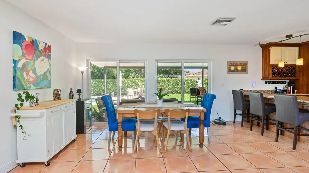 2549 NE 27th Avenue Fort Lauderdale FL 33305