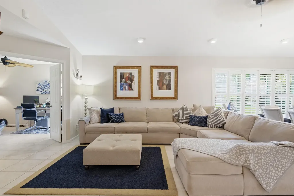 7164 Foxworth Court Boynton Beach FL 33437