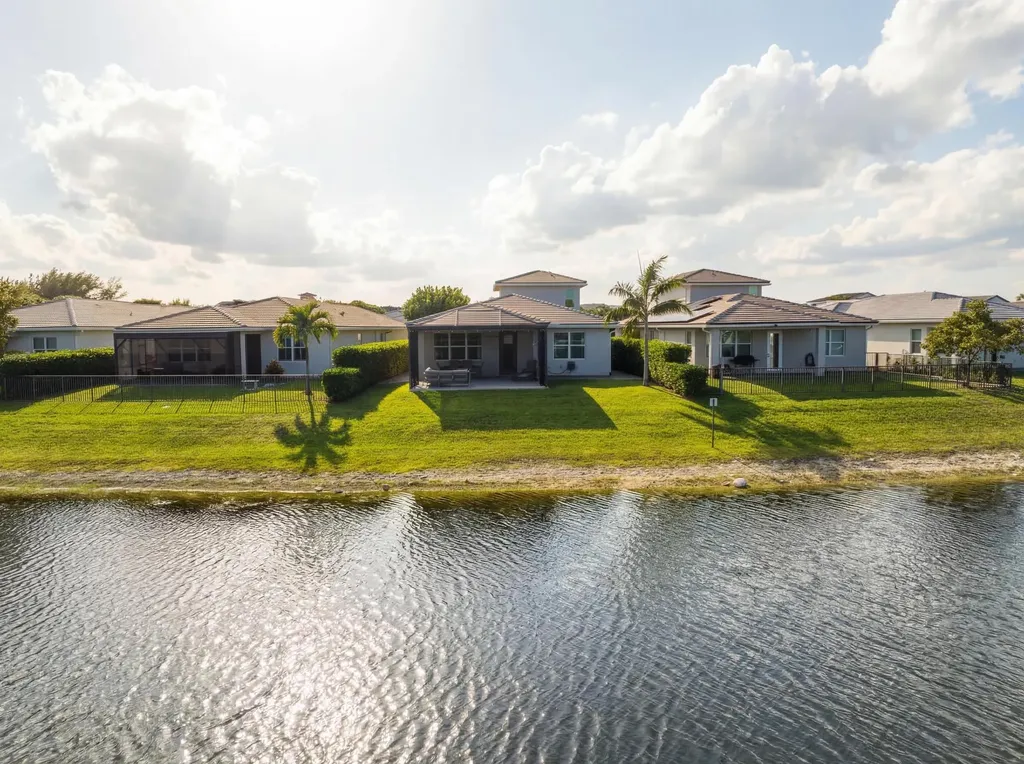 4122 Rosa Drive Deerfield Beach FL 33064