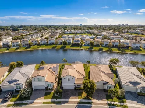 4122 Rosa Drive Deerfield Beach FL 33064