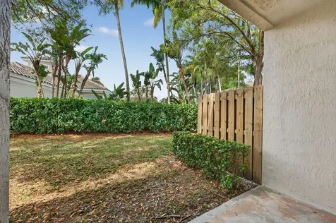 5927 NW 47th Way Coconut Creek FL 33073