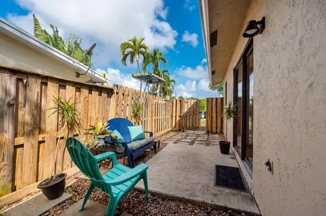 1010 NE 16th Street NE Fort Lauderdale FL 33304