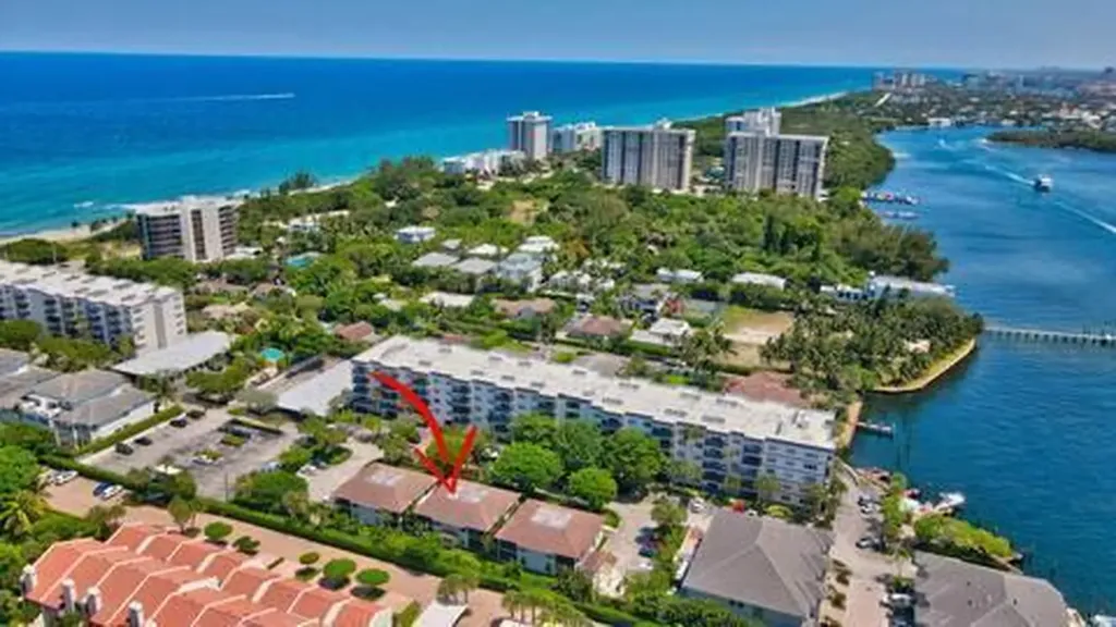 935 Sweetwater Lane Boca Raton FL 33431