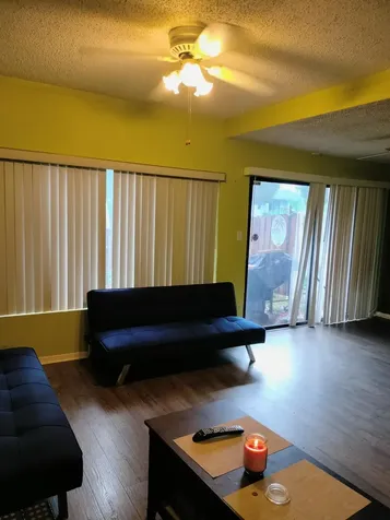4213 NW 76th Avenue Davie FL 33024