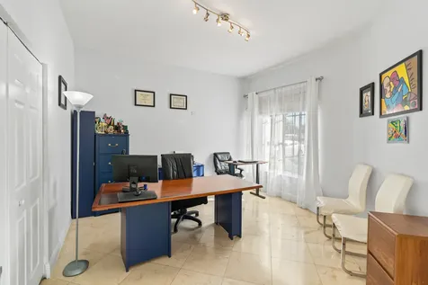 4918 SW 195th Terrace Miramar FL 33029
