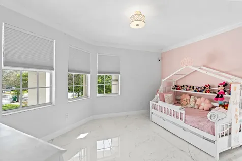 4918 SW 195th Terrace Miramar FL 33029