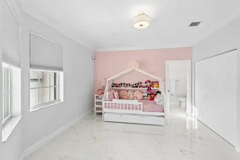 4918 SW 195th Terrace Miramar FL 33029