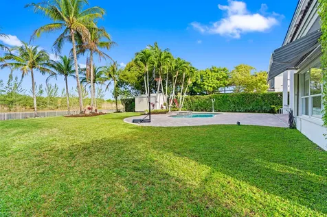 4918 SW 195th Terrace Miramar FL 33029