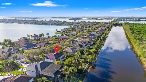 4918 SW 195th Terrace Miramar FL 33029