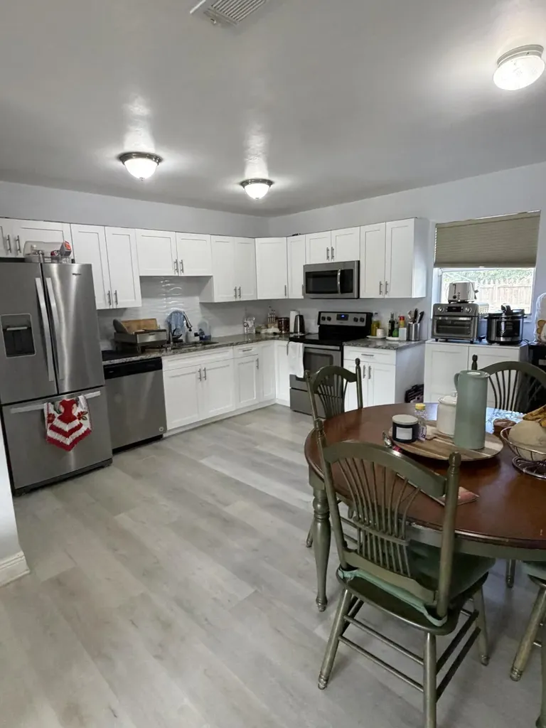 420 NW 7th Terrace Pompano Beach FL 33060