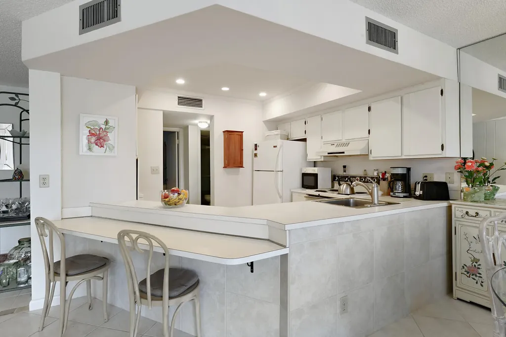 1605 S Us Highway 1 Jupiter FL 33477
