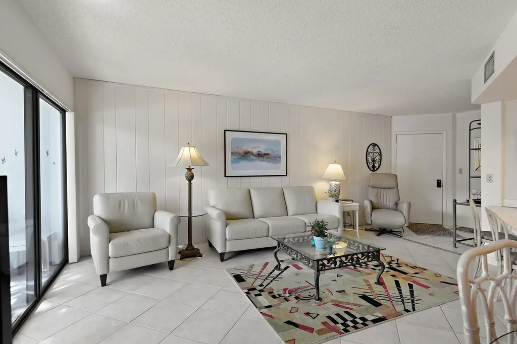 1605 S Us Highway 1 Jupiter FL 33477