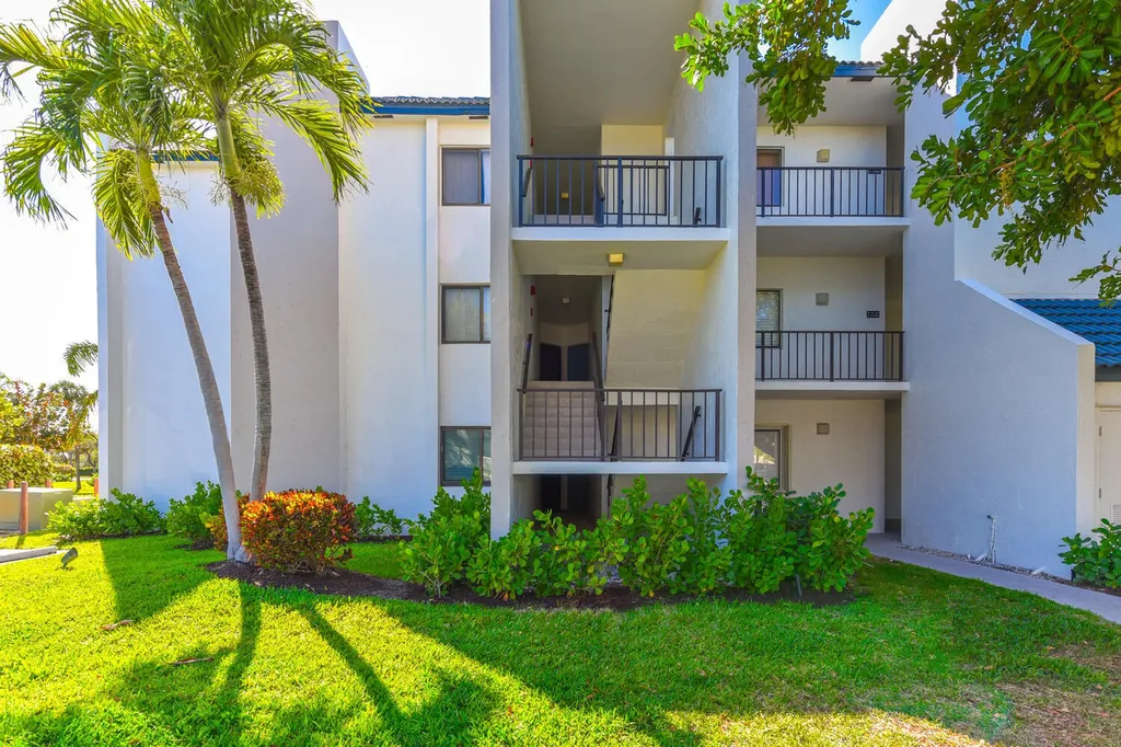 1605 S Us Highway 1 Jupiter FL 33477