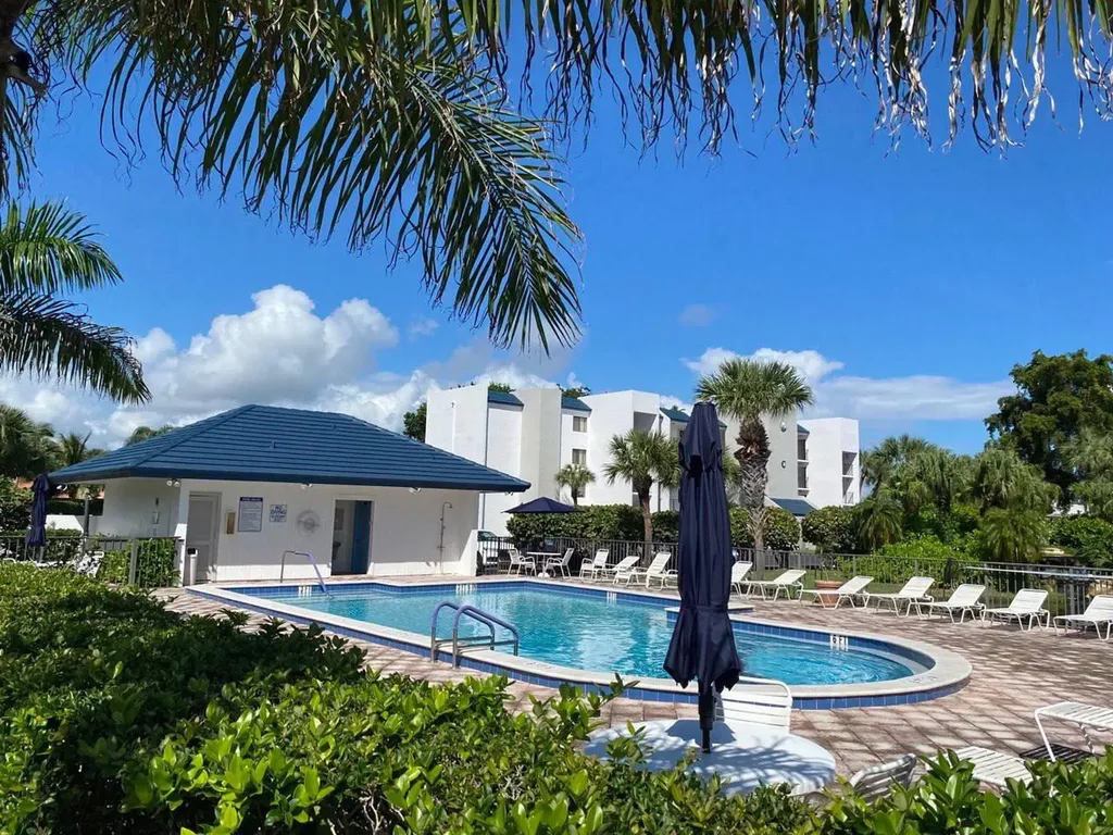 1605 S Us Highway 1 Jupiter FL 33477