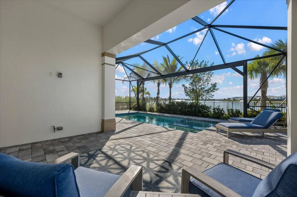 10366 Northbrook Circle Palm Beach Gardens FL 33412