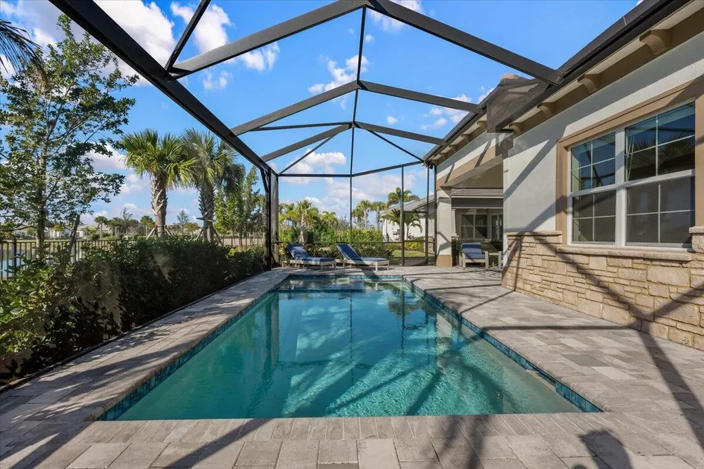 10366 Northbrook Circle Palm Beach Gardens FL 33412