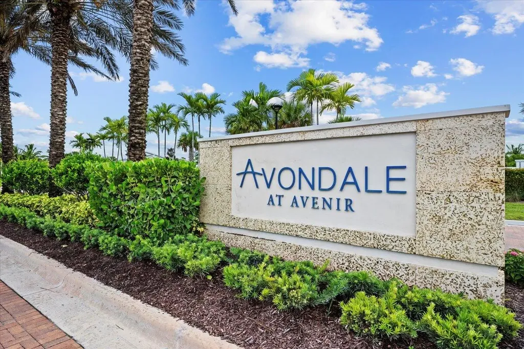 10366 Northbrook Circle Palm Beach Gardens FL 33412
