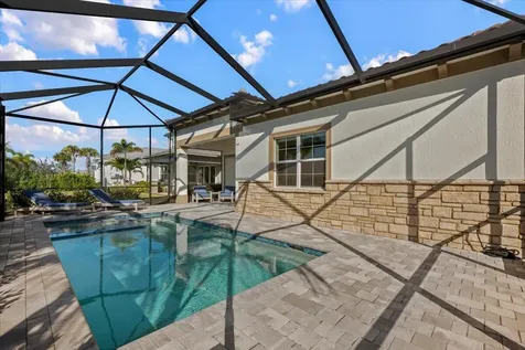 10366 Northbrook Circle Palm Beach Gardens FL 33412