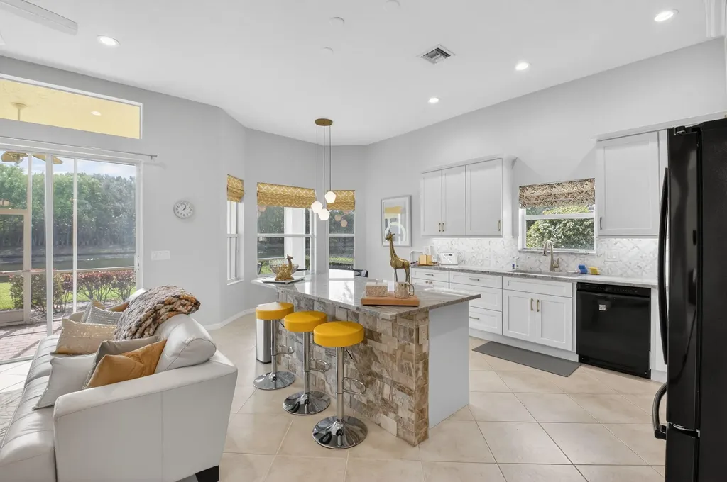 8208 Parini Way Lake Worth FL 33467