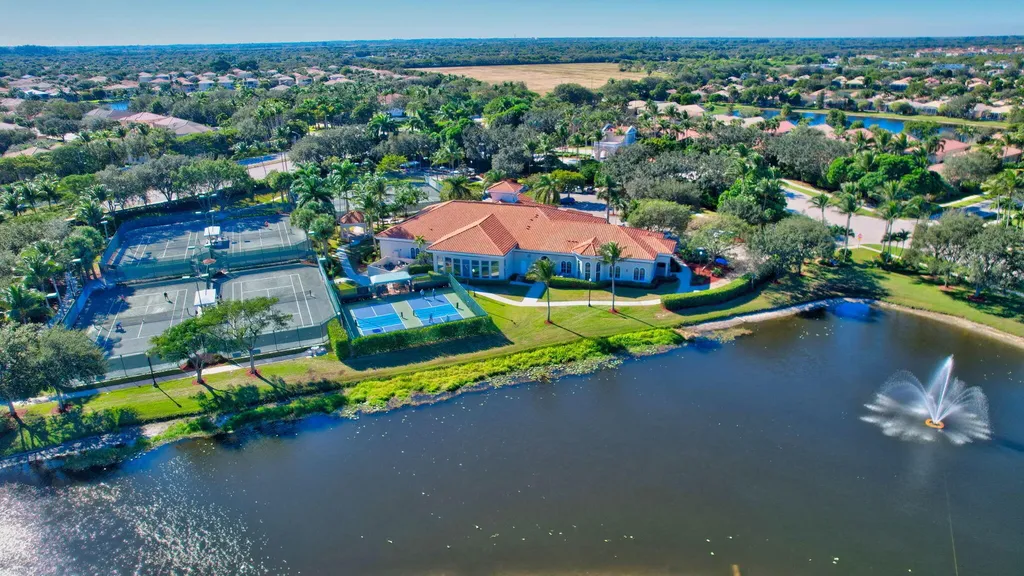 8208 Parini Way Lake Worth FL 33467