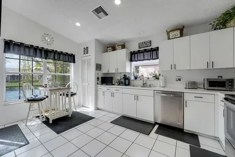 5648 American Circle Delray Beach FL 33484