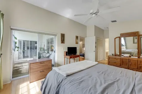 5648 American Circle Delray Beach FL 33484