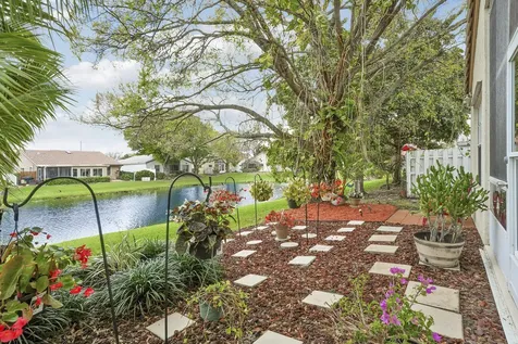 5648 American Circle Delray Beach FL 33484