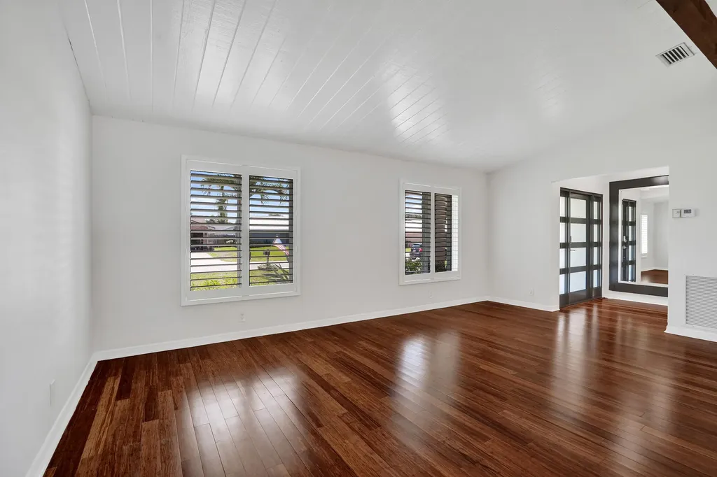 2673 SW 14th Court Deerfield Beach FL 33442