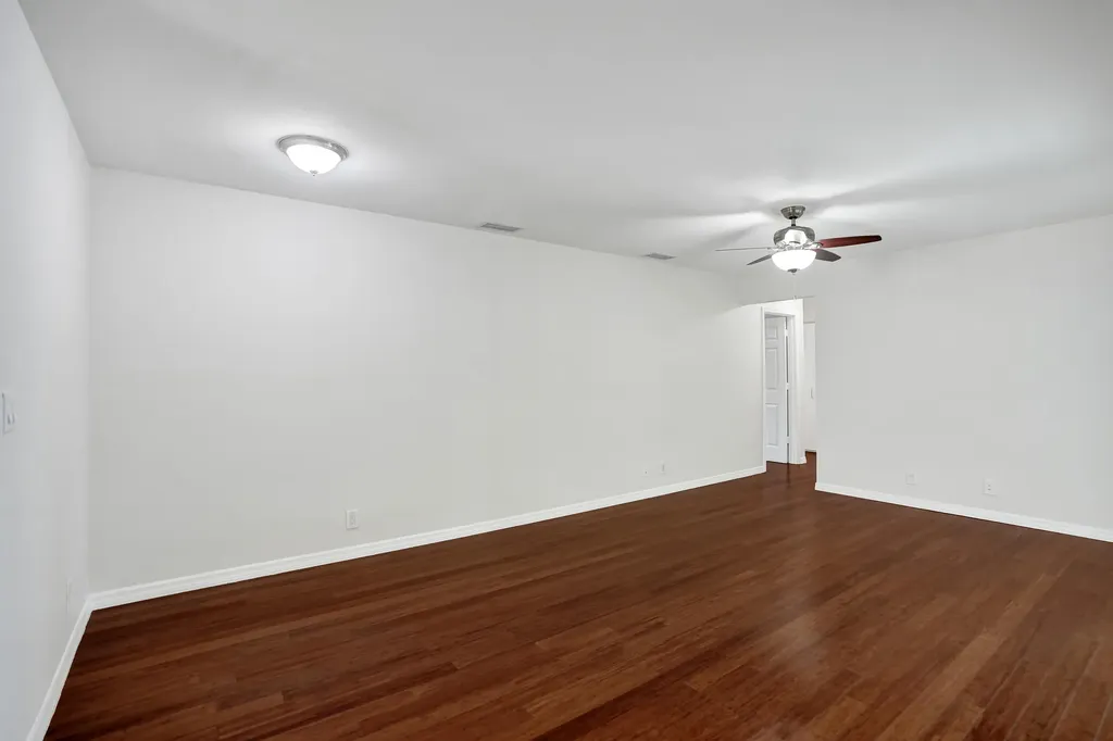 2673 SW 14th Court Deerfield Beach FL 33442