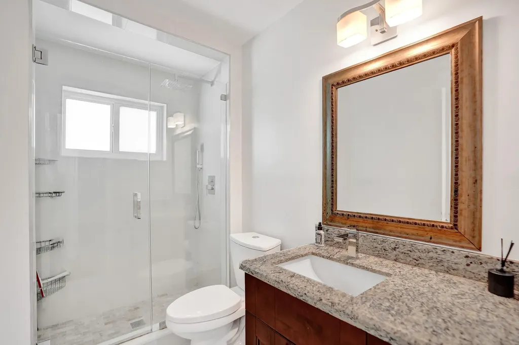 2673 SW 14th Court Deerfield Beach FL 33442