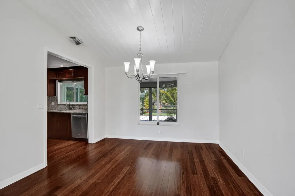 2673 SW 14th Court Deerfield Beach FL 33442