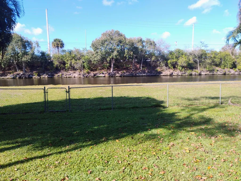 West Palm Beach FL 33413