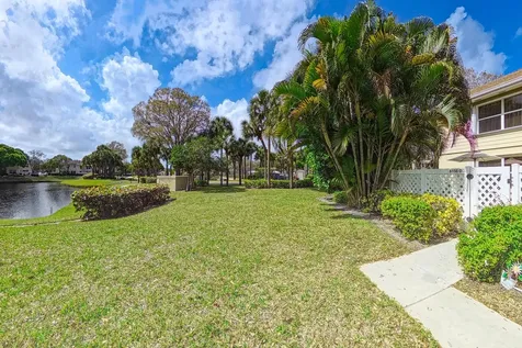 8156 Chelsea Court West Palm Beach FL 33406