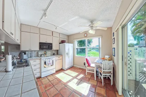 8156 Chelsea Court West Palm Beach FL 33406