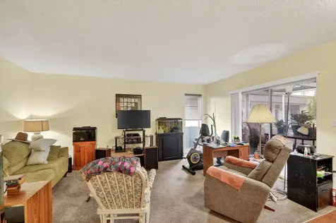 4 N Greenway Village Village N Royal Palm Beach FL 33411