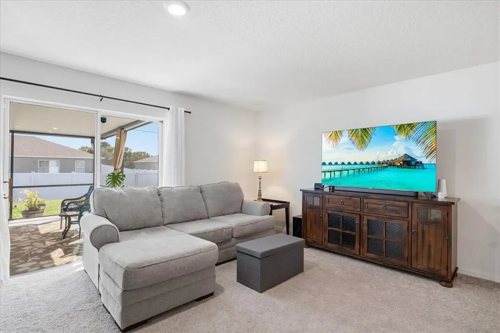 542 Mimosa Street SW Palm Bay FL 32908