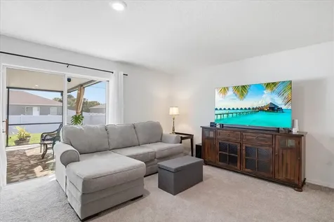 542 Mimosa Street SW Palm Bay FL 32908