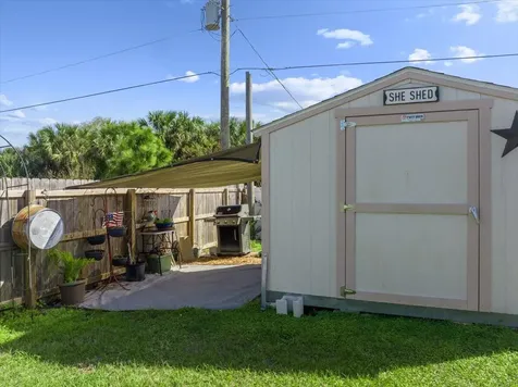 542 Mimosa Street SW Palm Bay FL 32908