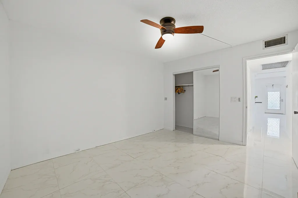 51 Markham C Deerfield Beach FL 33442