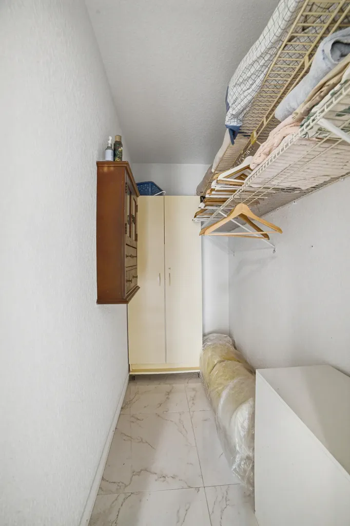 51 Markham C Deerfield Beach FL 33442