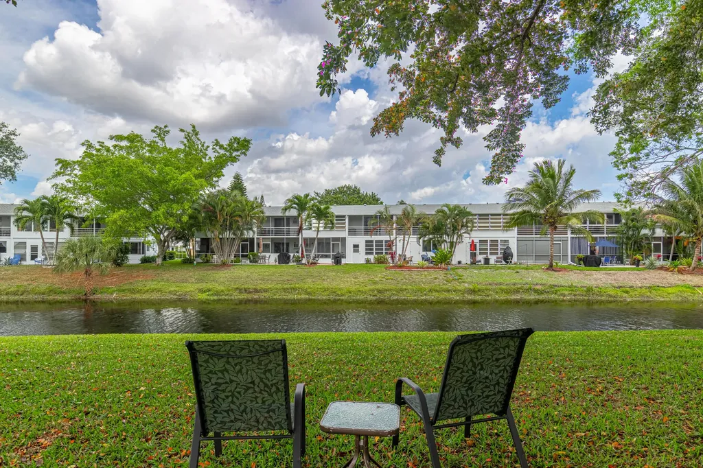 51 Markham C Deerfield Beach FL 33442