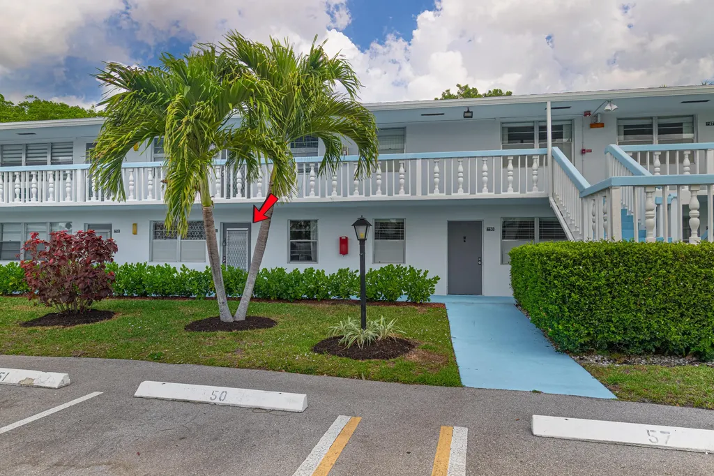 51 Markham C Deerfield Beach FL 33442