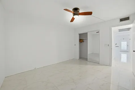 51 Markham C Deerfield Beach FL 33442