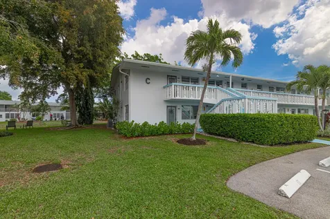 51 Markham C Deerfield Beach FL 33442