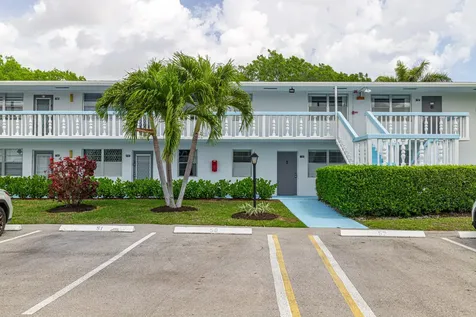 51 Markham C Deerfield Beach FL 33442